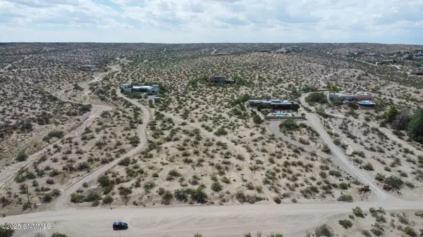 3250 Mesilla Hills DR, Las Cruces, NM 88005
