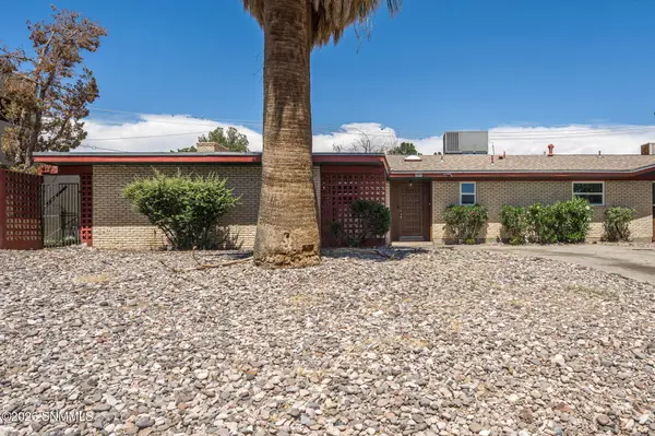 1855 Thomas DR, Las Cruces, NM 88011