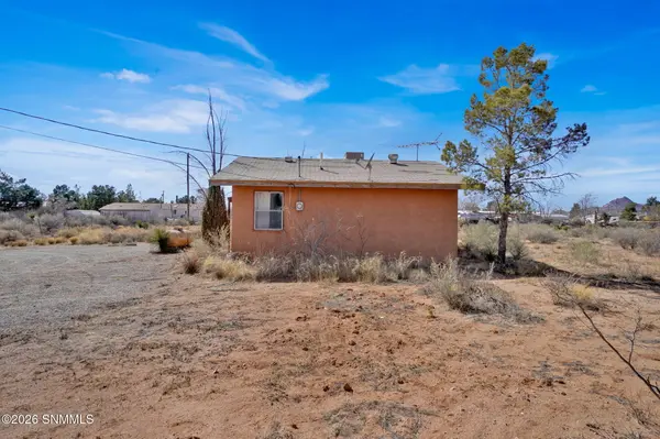 6101 Chula Vista RD, Las Cruces, NM 88012