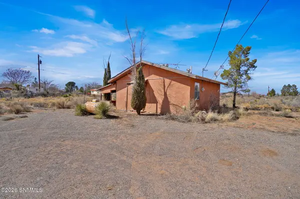 6101 Chula Vista RD, Las Cruces, NM 88012