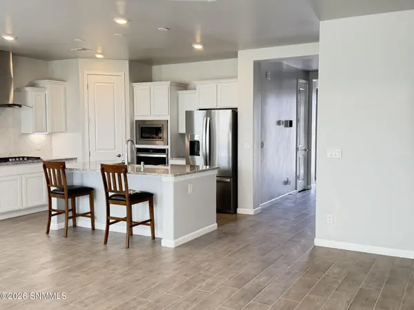 4913 Arabela DR, Las Cruces, NM 88012