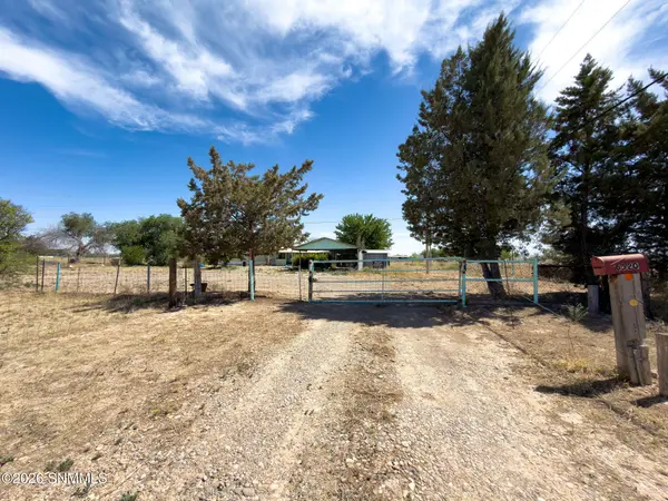 6520 Chickpea RD, Dexter, NM 88230