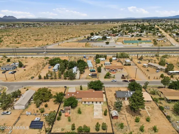 9514 Easy LN, Las Cruces, NM 88011