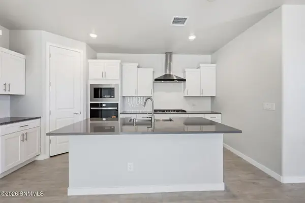 6051 Summer Ridge AVE, Santa Teresa, NM 88008