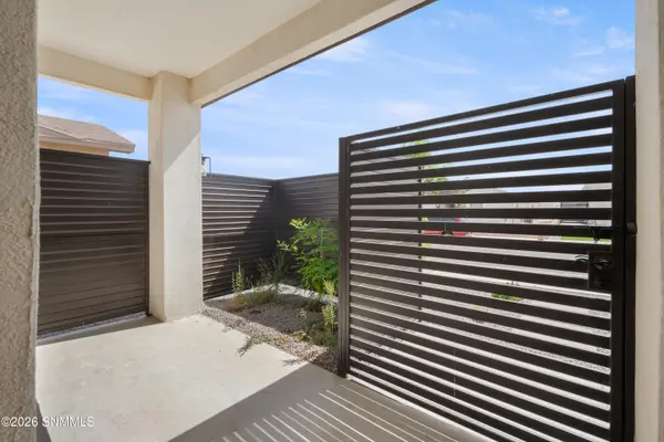 6058 Olive Park ST, Santa Teresa, NM 88008