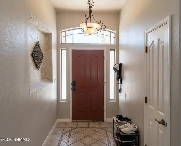 702 Mesa Point RD, Las Cruces, NM 88011