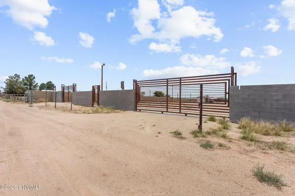 7125 Fox RD, Las Cruces, NM 88012