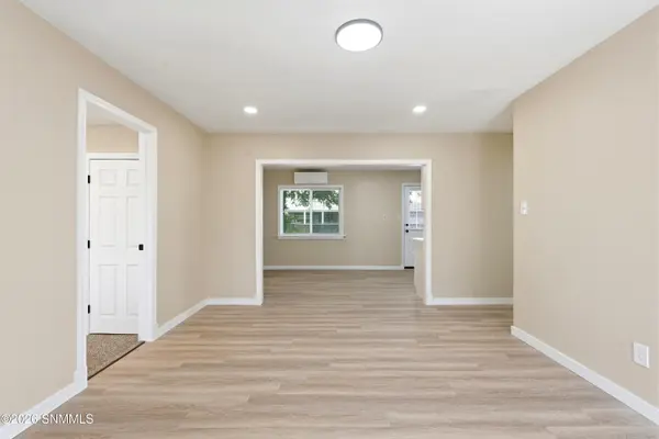 1109 Dewey LN, Alamogordo, NM 88310