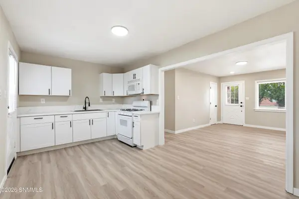 1109 Dewey LN, Alamogordo, NM 88310