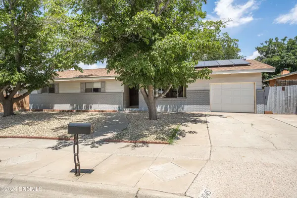 1045 Wofford DR, Las Cruces, NM 88001