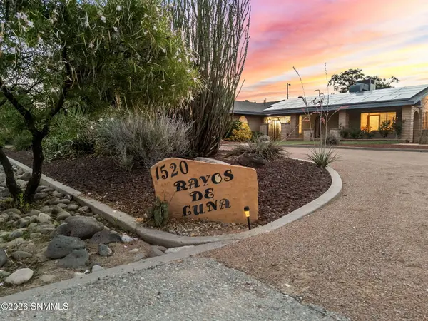 1520 Rayos De Luna, Las Cruces, NM 88007