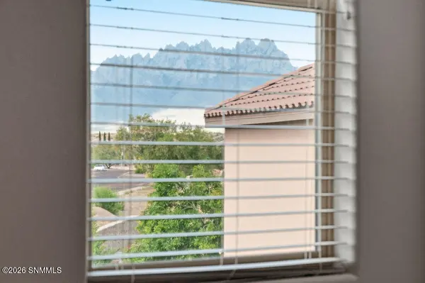 2005 E Villa Napoli LOOP, Las Cruces, NM 88011