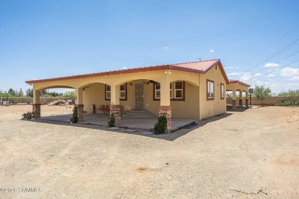 8290 Bataan Memorial, Las Cruces, NM 88011