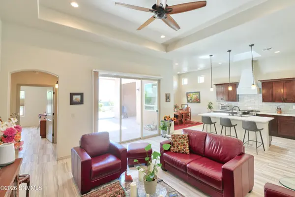 8164 Willow Bloom CIR, Las Cruces, NM 88007