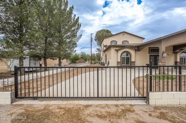 304 Las Flores CIR, La Mesa, NM 88044