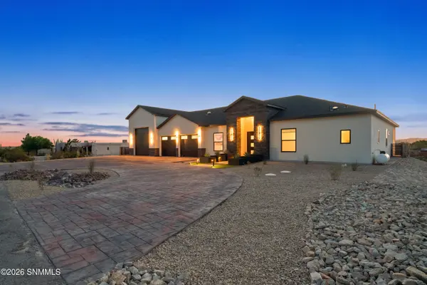 4233 Colt RD, Las Cruces, NM 88011