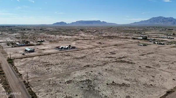 TBD Grulla Mountain Rd SE #Block 6 Lot 13, Deming, NM 88030