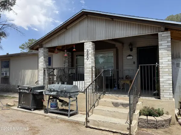 660 King Edward AVE, Las Cruces, NM 88007