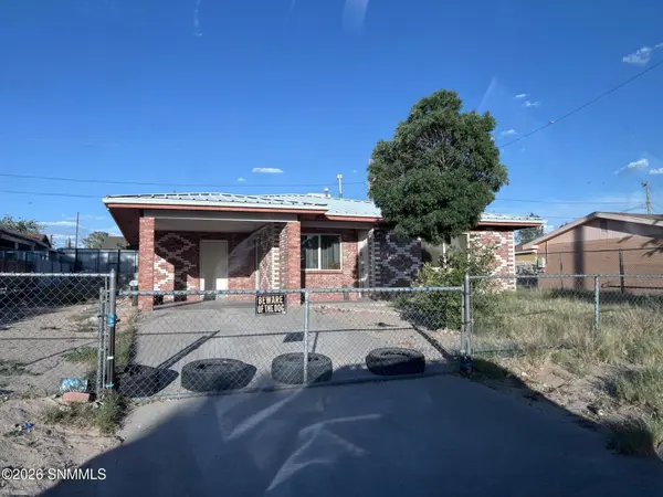 1606 Lou Andes RD, Anthony, NM 88021