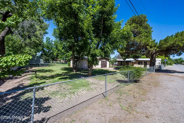 611 1st ST, Tularosa, NM 88352