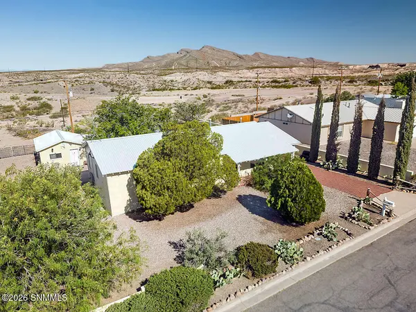 702 Sierra Vista DR, Truth Or Consequences, NM 87901