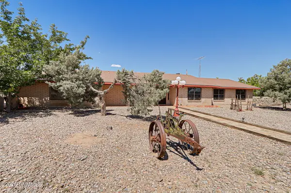 10917 N Valley DR, Las Cruces, NM 88007