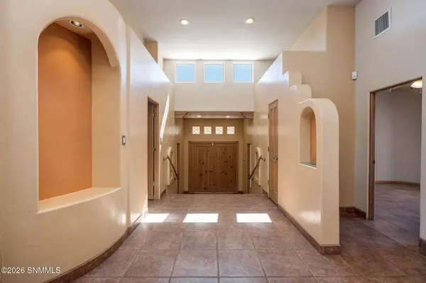 5225 Angel Fire PL, Las Cruces, NM 88011