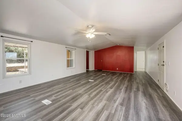 5200 Nana TRL, Las Cruces, NM 88012