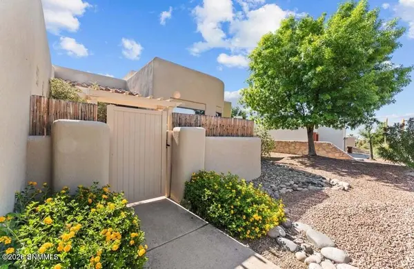 2026 El Presidio DR, Las Cruces, NM 88011