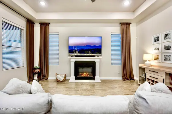 7661 Blue Star LOOP, Las Cruces, NM 88012