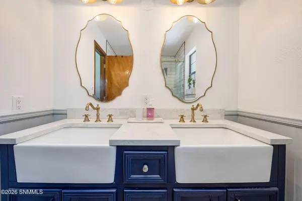 993 Valle Hermosa, Las Cruces, NM 88005