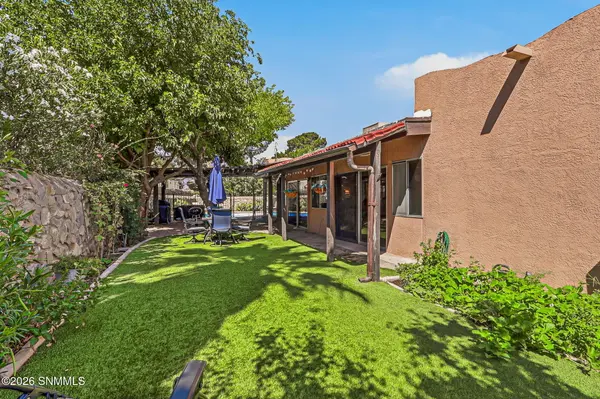 2822 Buena Vida CT, Las Cruces, NM 88011