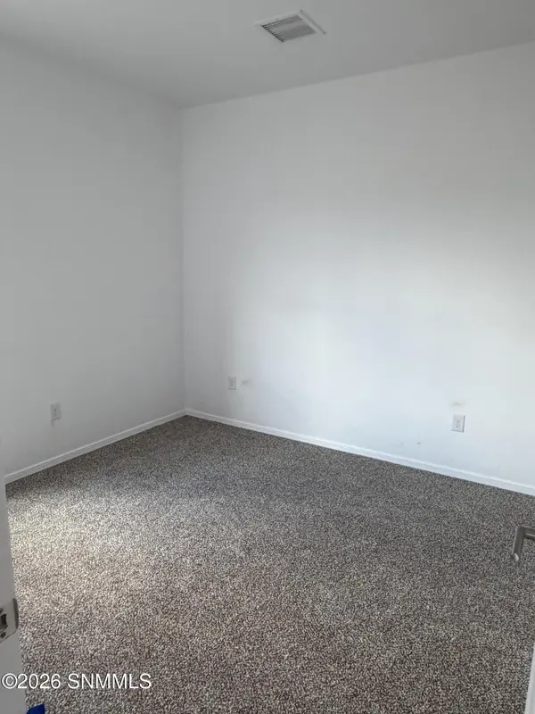 6544 Phoenix ST, Las Cruces, NM 88012