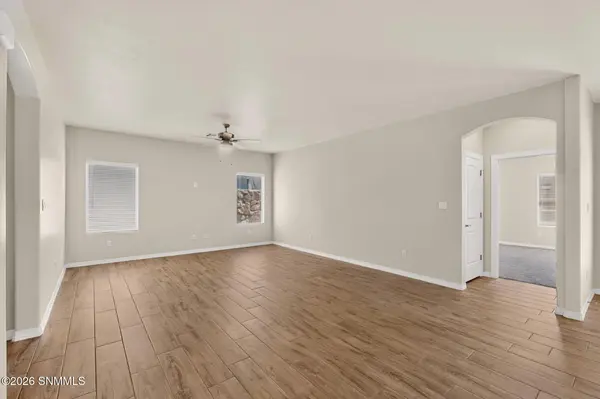 6962 Santa Marta ST, Las Cruces, NM 88012