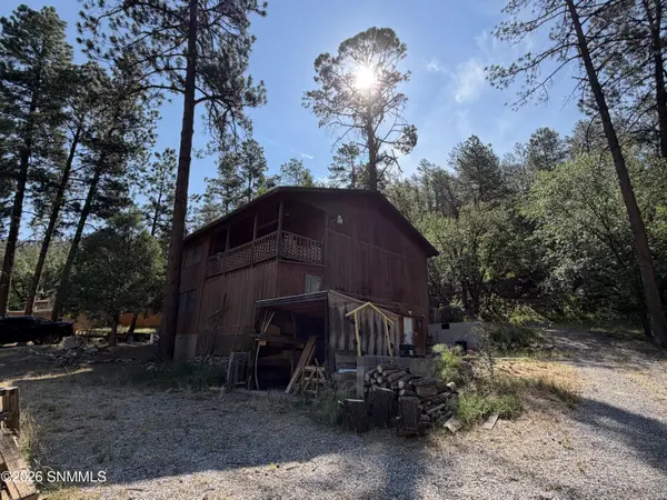 819 Carrizo Canyon RD, Ruidoso, NM 88345