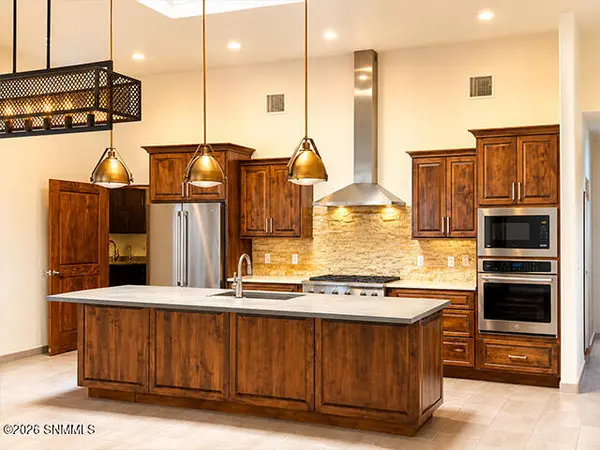 5008 Rock House RD, Las Cruces, NM 88011