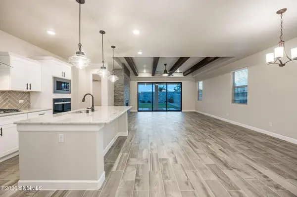 6303 Bayberry RD, Las Cruces, NM 88012