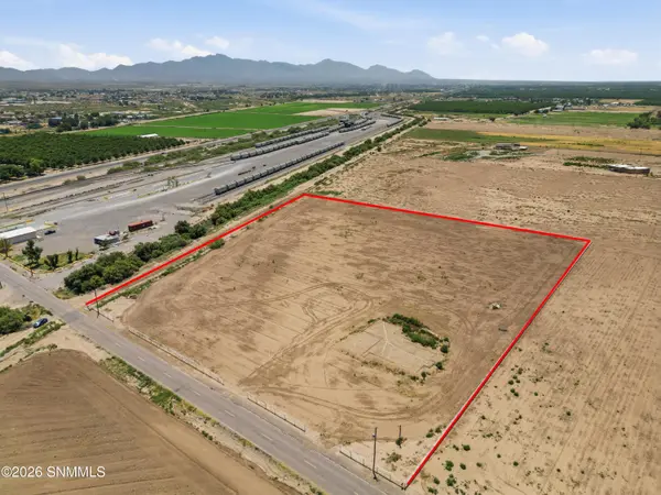 215 Harding RD, Anthony, NM 88021