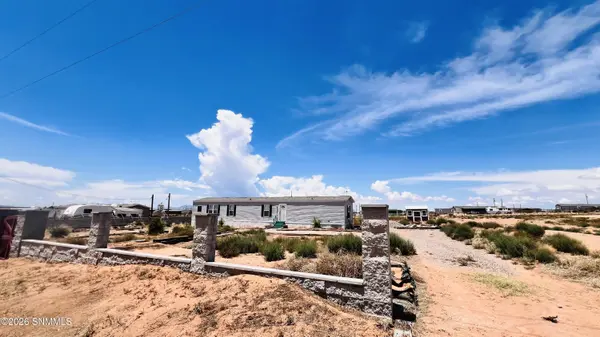 1353 Mojave Desert DR, Chaparral, NM 88081