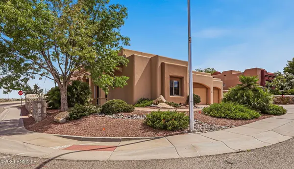 3645 Midnight Ridge DR, Las Cruces, NM 88011