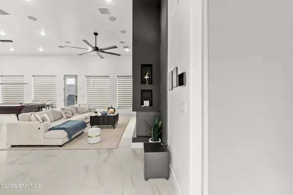 3913 Royal View ST, Las Cruces, NM 88012