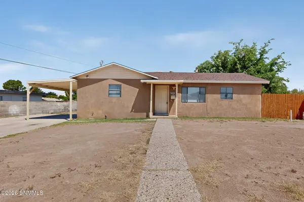 1765 Hamiel DR, Las Cruces, NM 88001