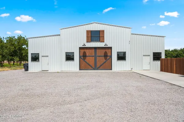 685 Fort Fillmore RD, Mesilla Park, NM 88047