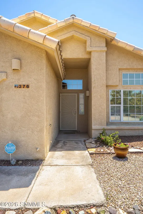 276 Los Arboles CT, Las Cruces, NM 88011