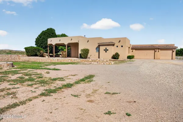 240 Providence RD, Las Cruces, NM 88007