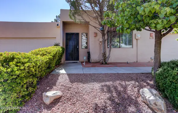 34 Las Casitas, Las Cruces, NM 88007