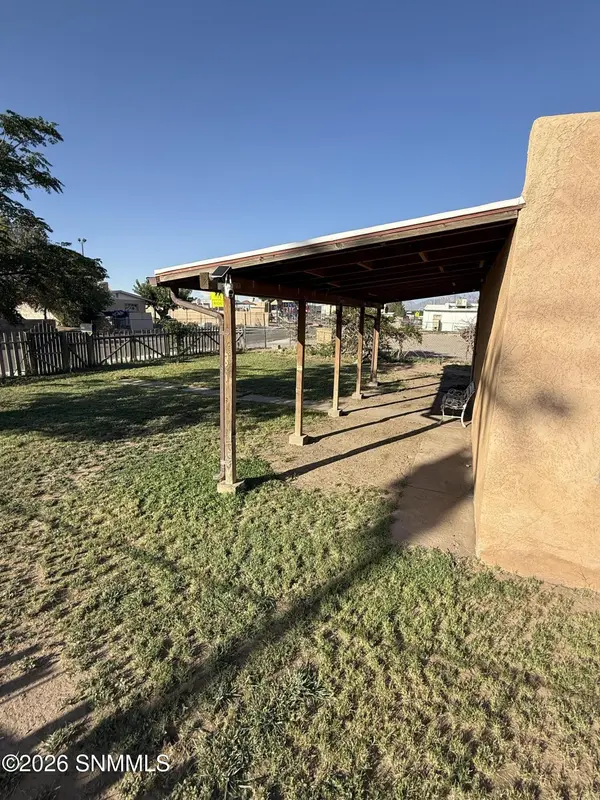 1219 McFie AVE, Las Cruces, NM 88005