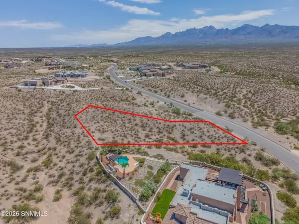 6110 Lazo Del Sur, Las Cruces, NM 88011