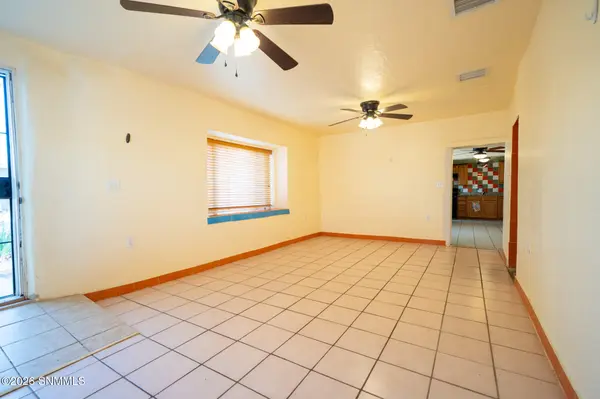 204 W Chopes ST, La Mesa, NM 88044