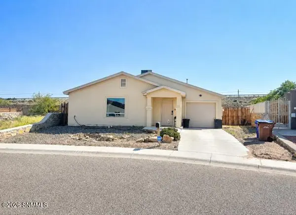 4463 Valle Del Luz CIR, Las Cruces, NM 88007